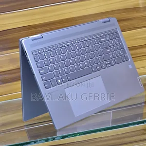 New Laptop Lenovo Yoga 7i 16GB Intel Core I7 SSD 512GB