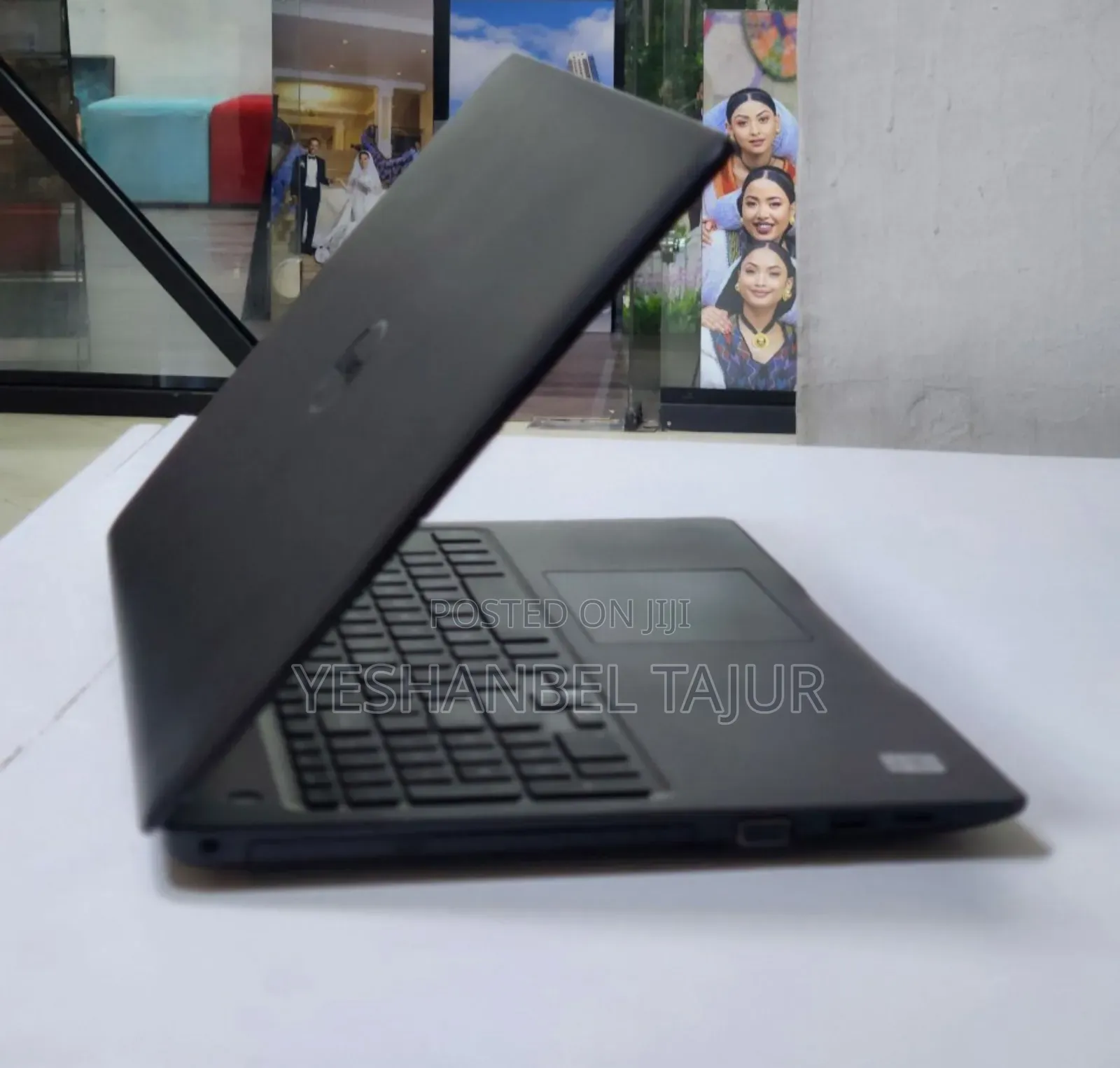 New Laptop Dell Vostro 1310 8GB Intel Core I5 SSD 512GB