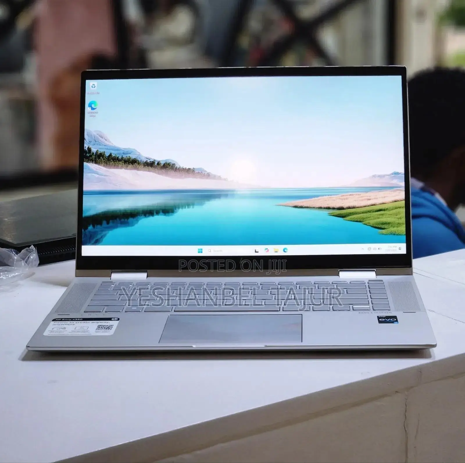 New Laptop HP Envy X360 16GB Intel Core I5 SSD 512GB