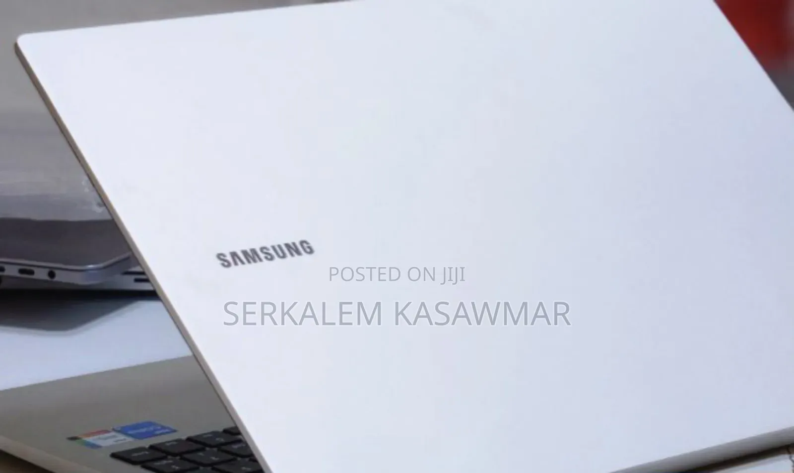 New Laptop Samsung Galaxy Book 2 8GB Intel Core i5 SSD 512GB