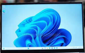 New Laptop Samsung Galaxy Book 2 8GB Intel Core i5 SSD 512GB