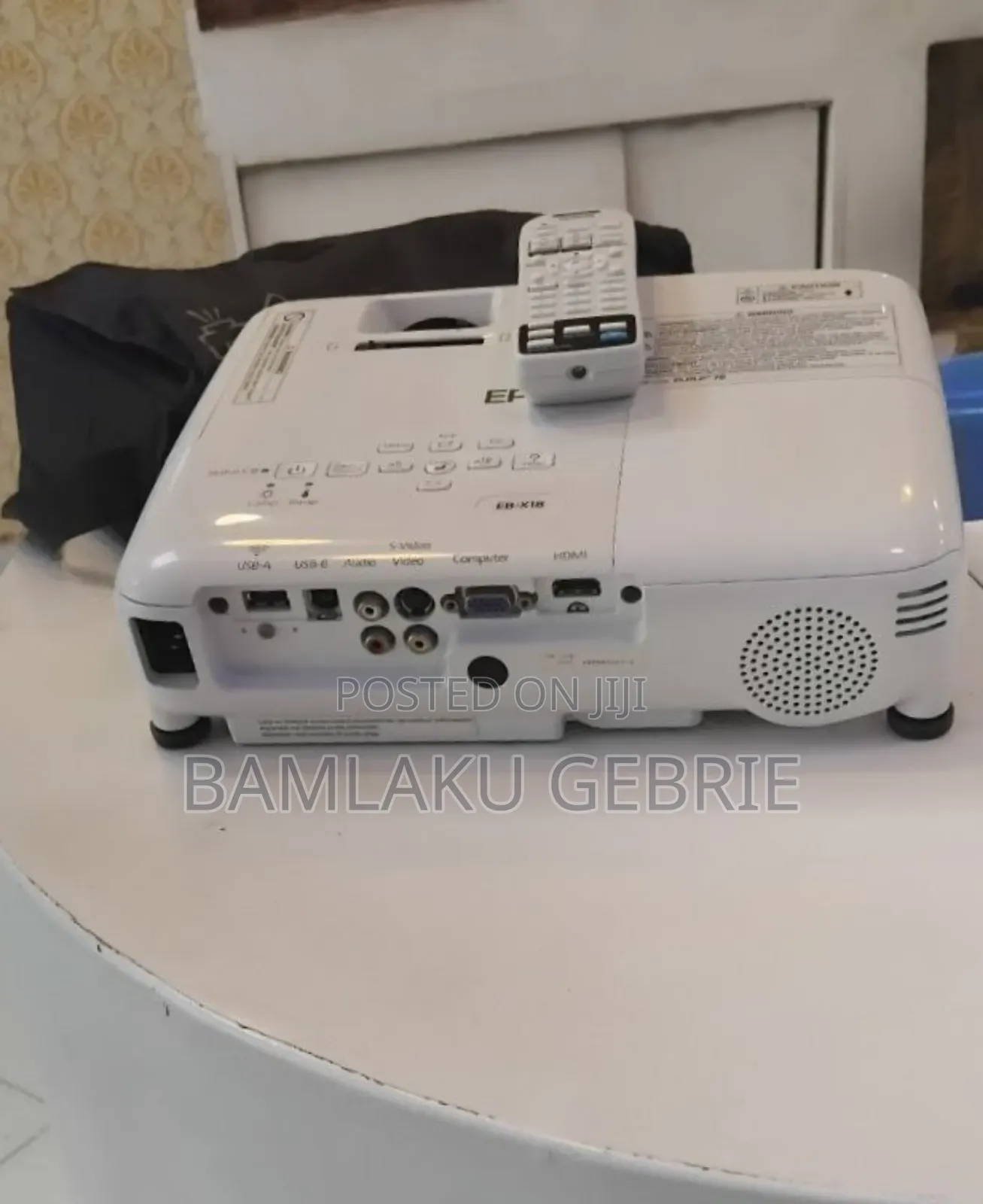 Brand New Epson Projector With Bag, Remote
