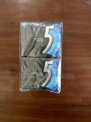Photo - 5 Five Gum Imported From Canada