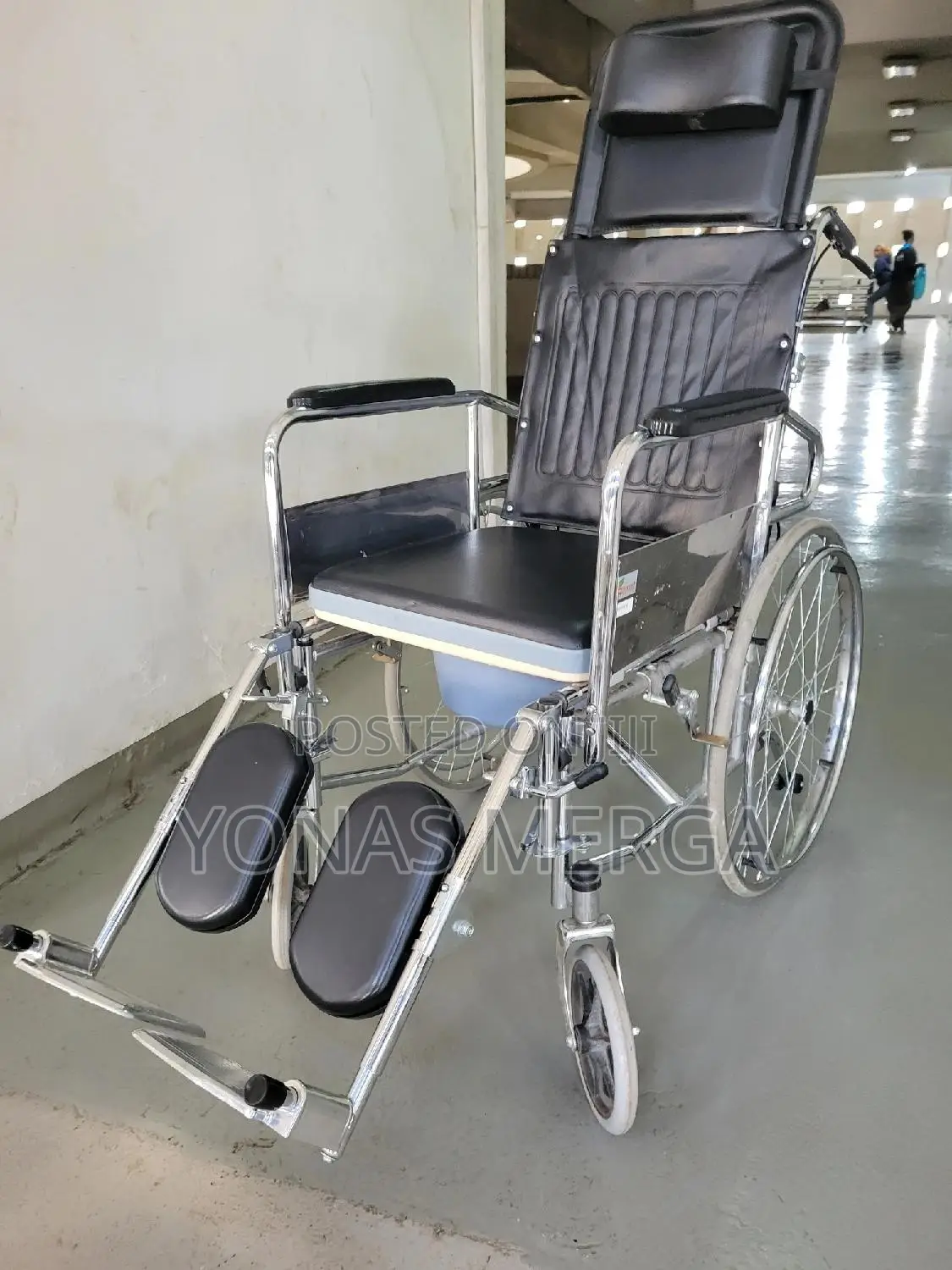 Reclining Wheelchair:Allow the User to Adjust Their Position