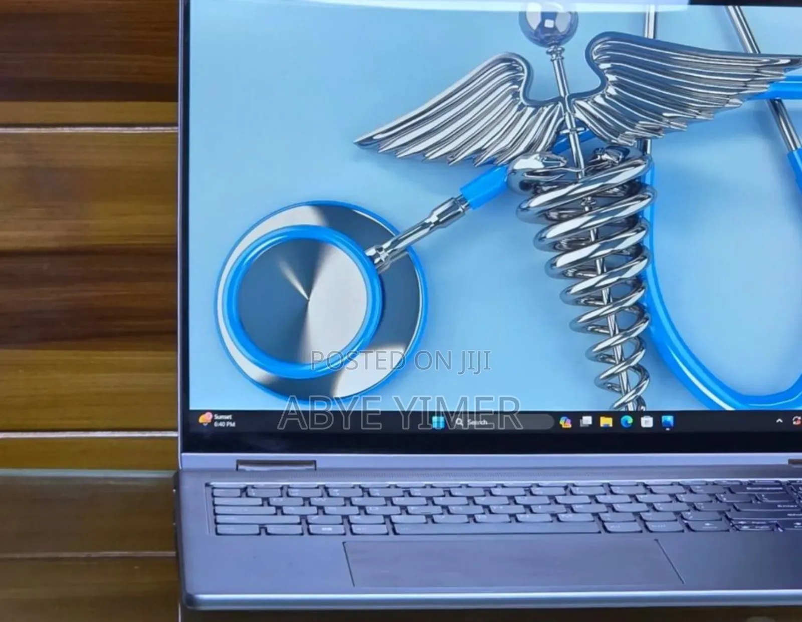 New Laptop Lenovo Yoga 7i 16GB Intel Core I7 SSD 512GB