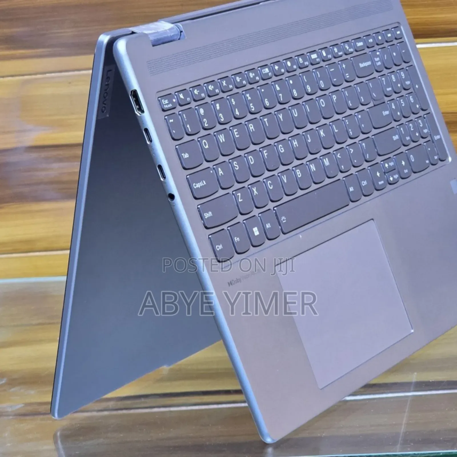 New Laptop Lenovo Yoga 7i 16GB Intel Core I7 SSD 512GB