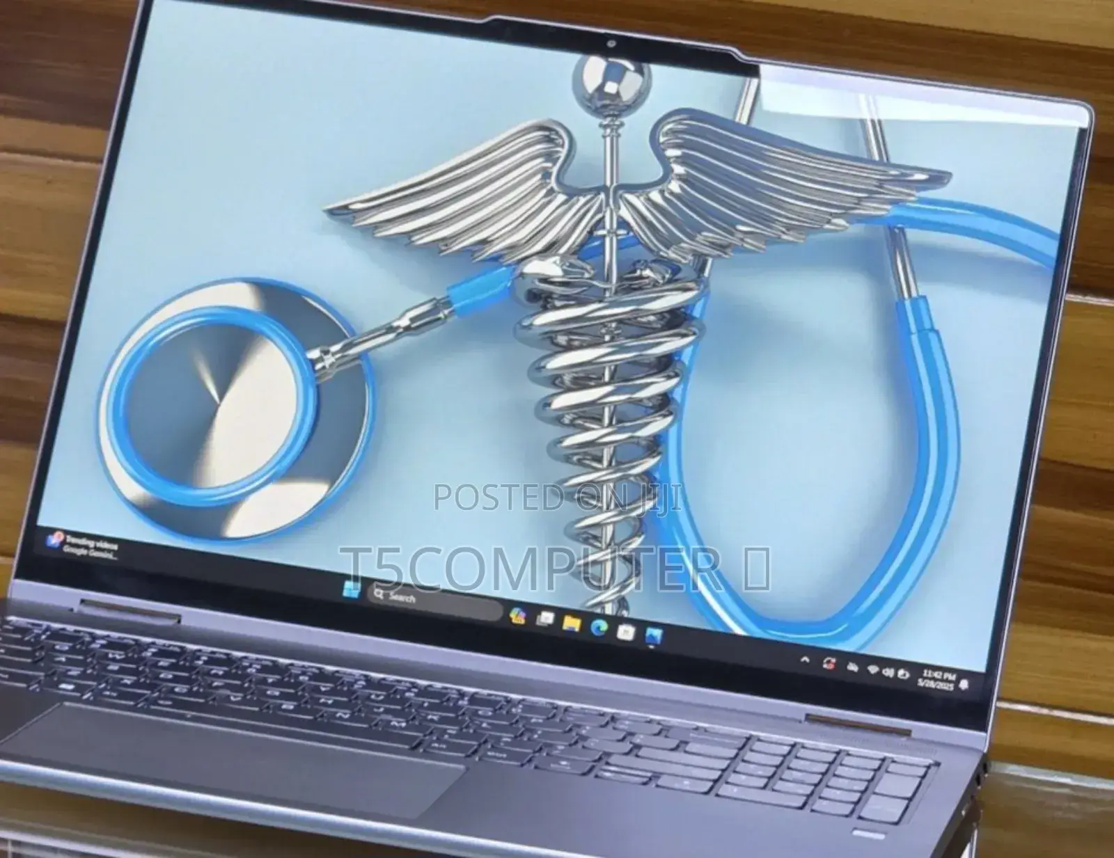 New Laptop Lenovo Yoga 7i 16GB Intel Core I7 SSD 512GB