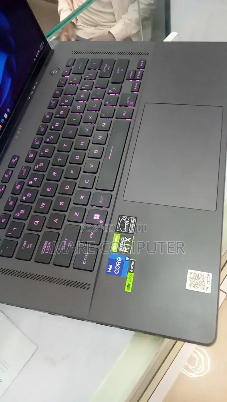 New Laptop Asus ROG Zephyrus G16 16GB Intel Core I9 SSD 1T