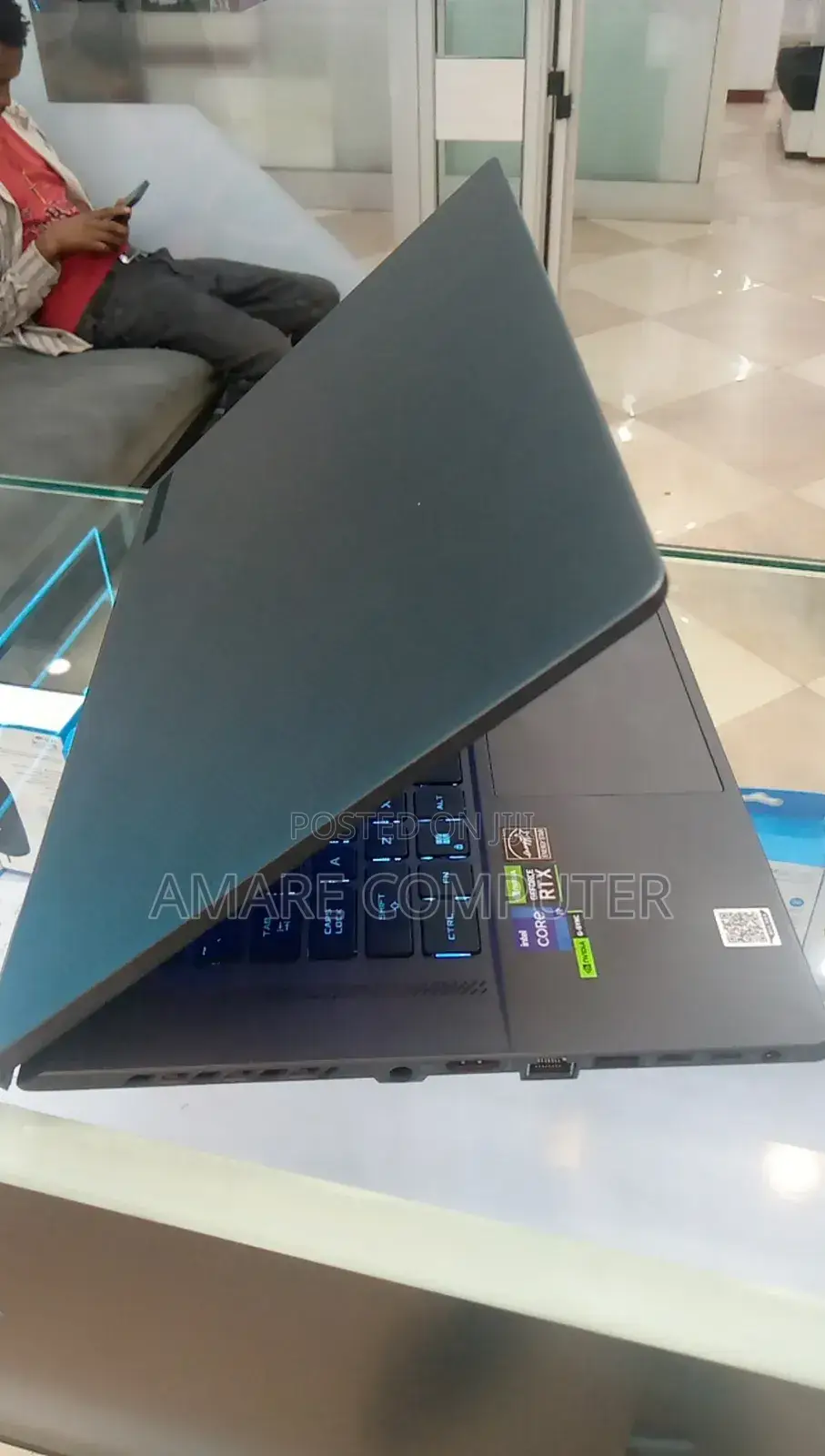 New Laptop Asus ROG Zephyrus G16 16GB Intel Core I9 SSD 1T