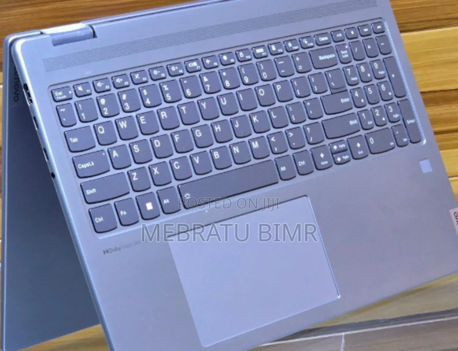 New Laptop Lenovo Yoga 7i 16GB Intel Core I7 SSD 512GB