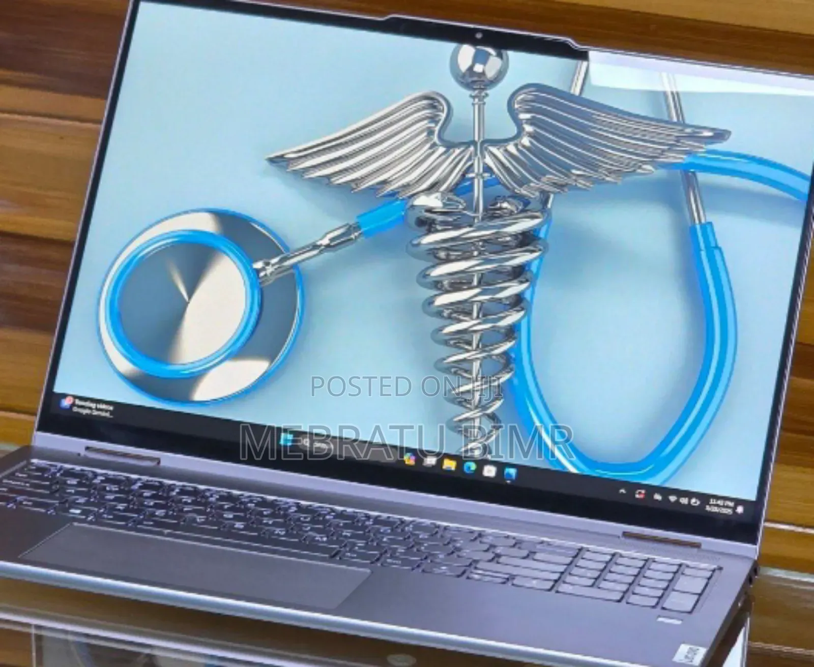 New Laptop Lenovo Yoga 7i 16GB Intel Core I7 SSD 512GB