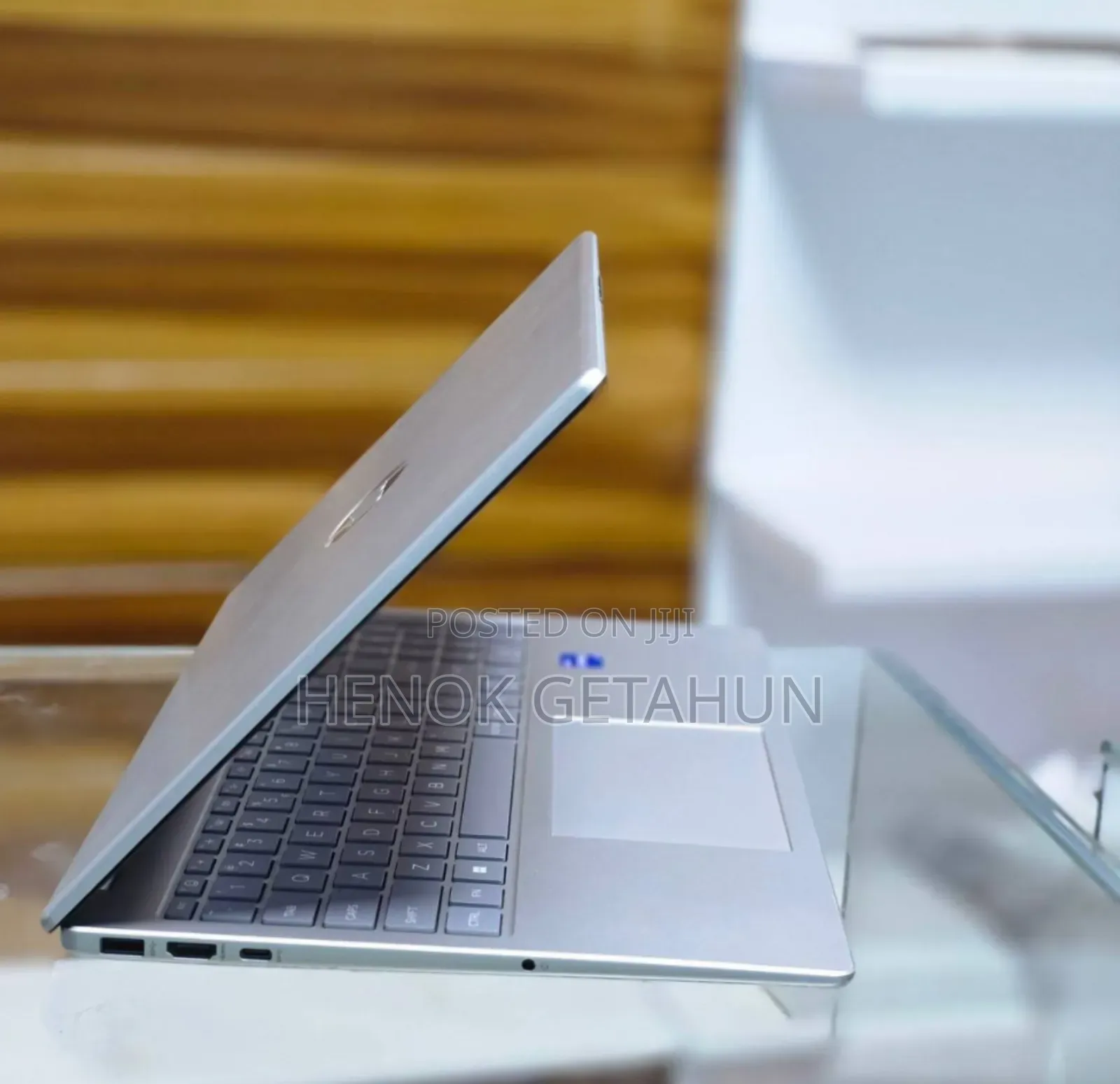 New Laptop HP Stream Notebook 16GB Intel Core I7 SSD 1T