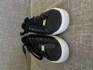 GBG Los Angeles Women's 'Black Gold Faux Leather Shoe