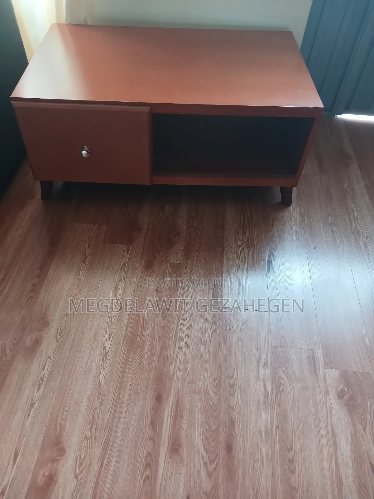 Sofa or Coffey Table