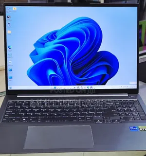 New Laptop Lenovo ThinkBook 15 32GB Intel Core I7 SSD 512GB