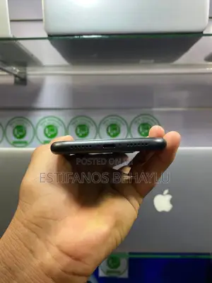 Apple iPhone 11 128 GB Black