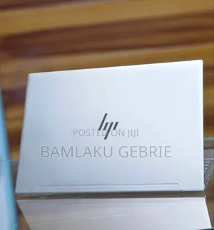 New Laptop HP Envy X2 8GB Intel Core I5 SSD 512GB