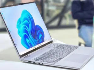 New Laptop Lenovo Yoga 7i 16GB Intel Core I7 SSD 1T