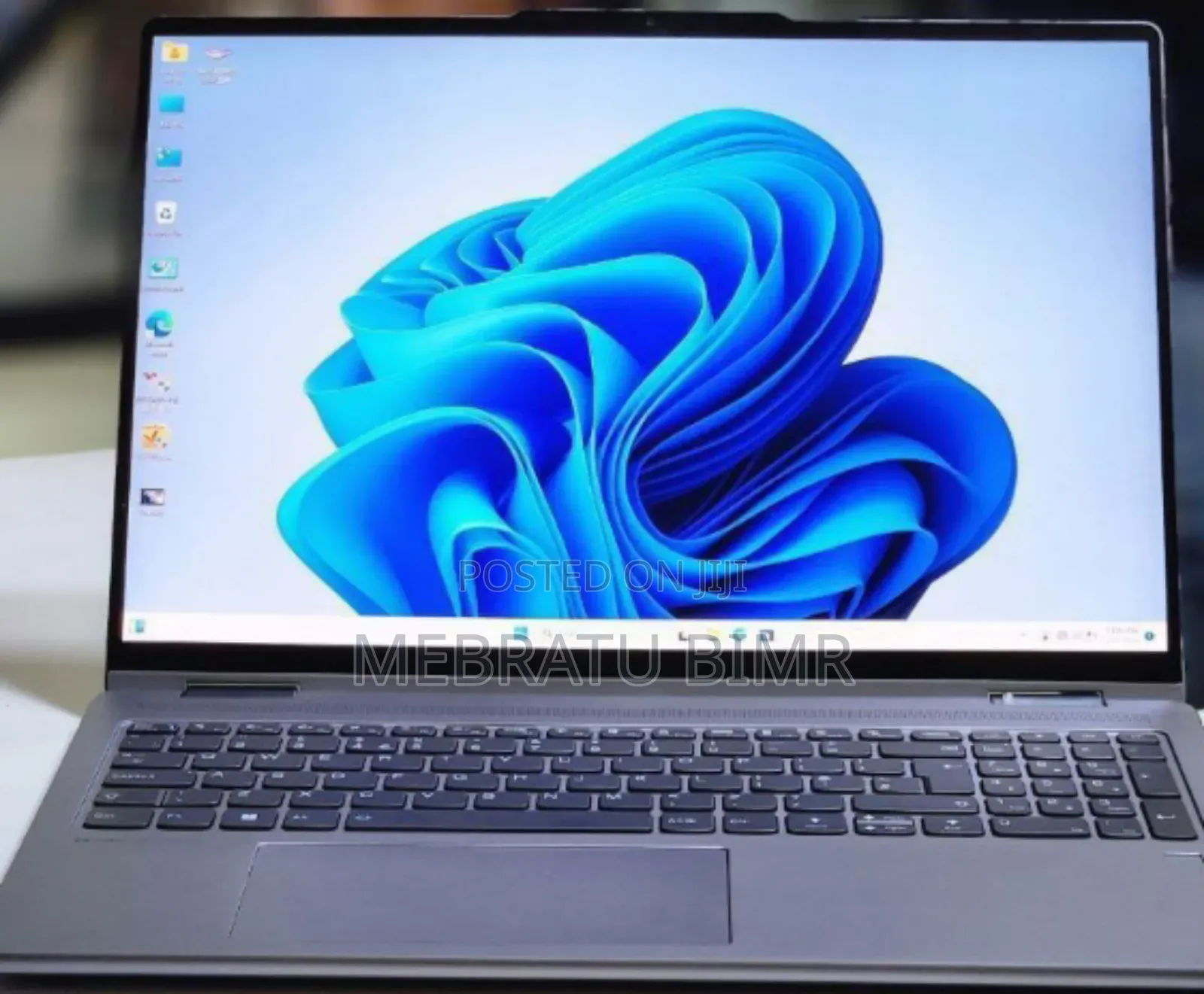 New Laptop Lenovo Yoga 7i 16GB Intel Core I7 SSD 1T