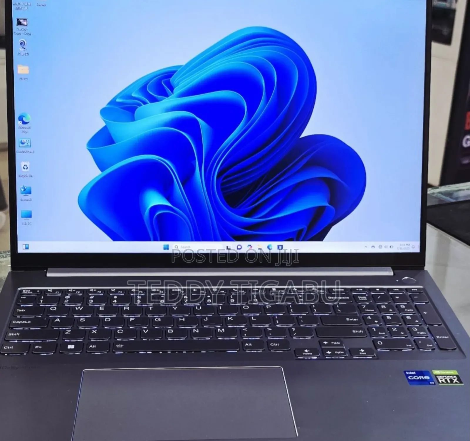 New Laptop Lenovo 32GB Intel Core I7 SSD 512GB