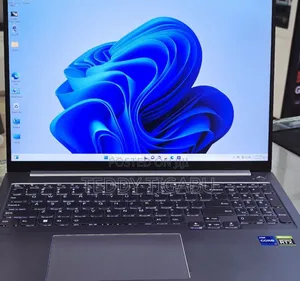 New Laptop Lenovo 32GB Intel Core I7 SSD 512GB