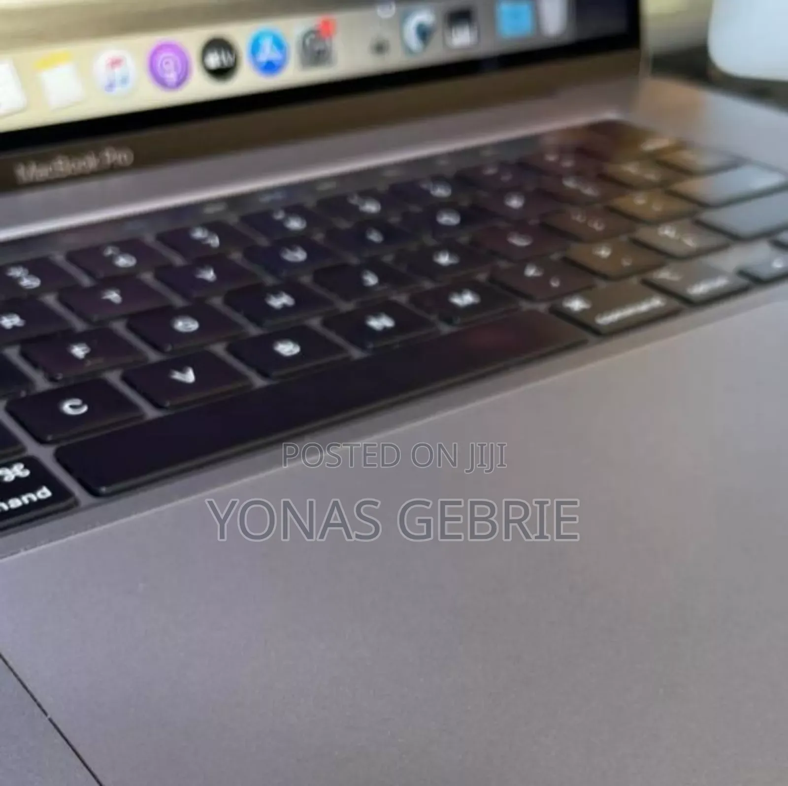 New Laptop Apple MacBook Pro 2019 32GB Intel Core i9 SSD 512GB