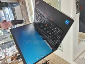 New Laptop Lenovo ThinkPad E14 G5 16GB Intel Core I7 SSD 512GB