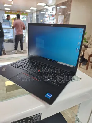 New Laptop Lenovo ThinkPad E14 G5 16GB Intel Core I7 SSD 512GB