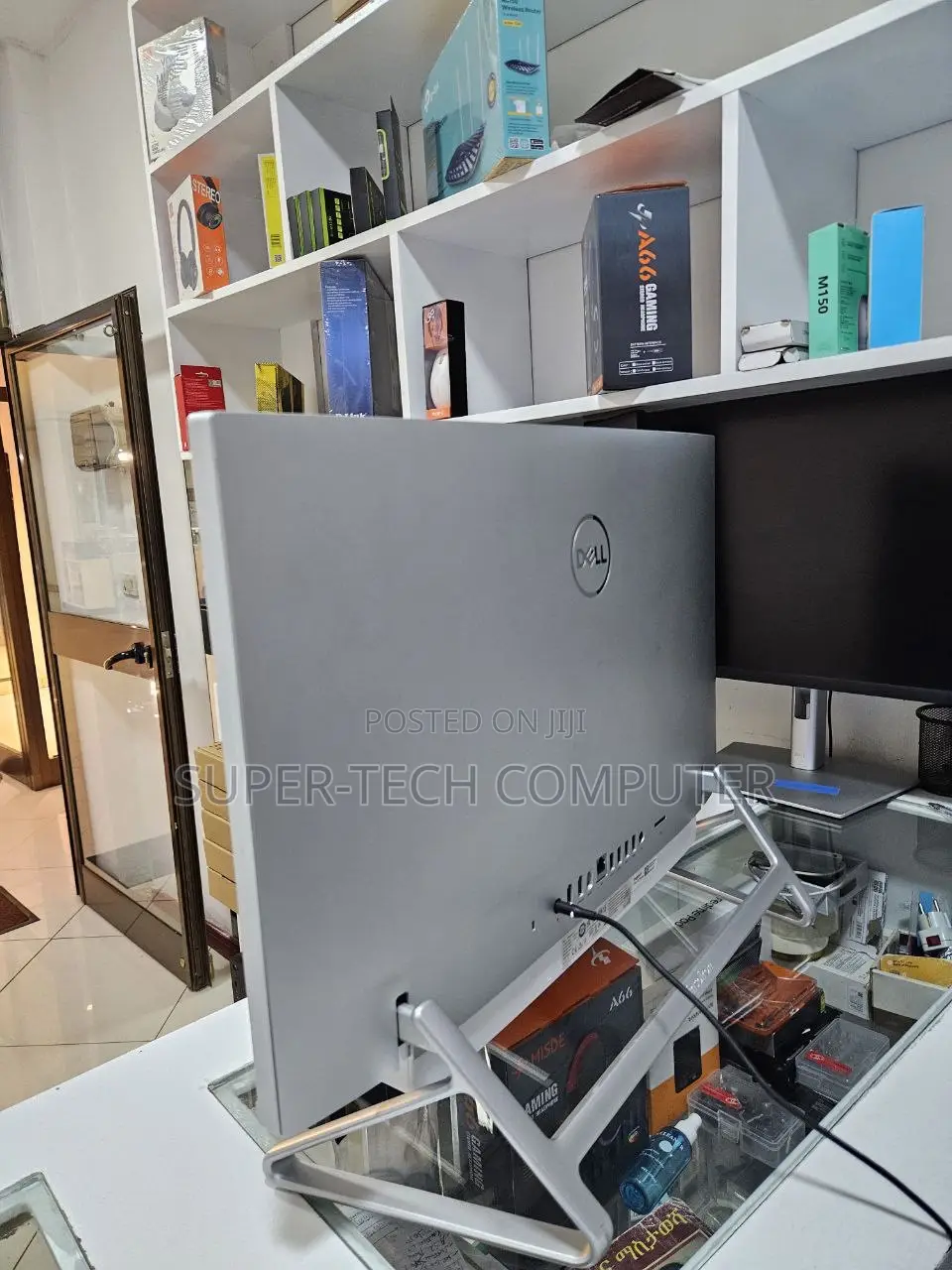 New Dell Inspiron One 2205 12GB Intel Core I7 SSD 512GB