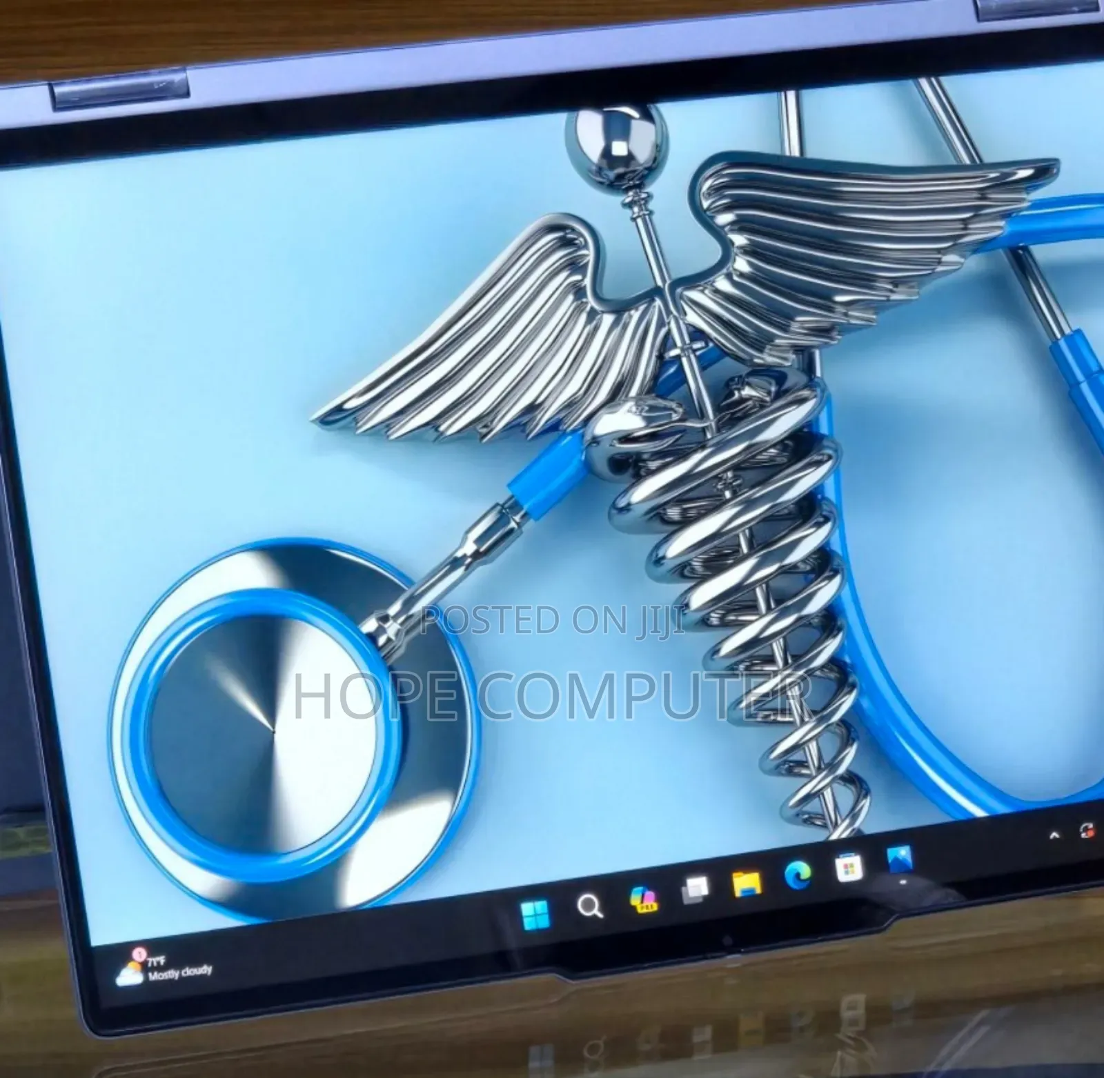 New Laptop Lenovo Yoga 7i 16GB Intel Core I7 SSD 512GB