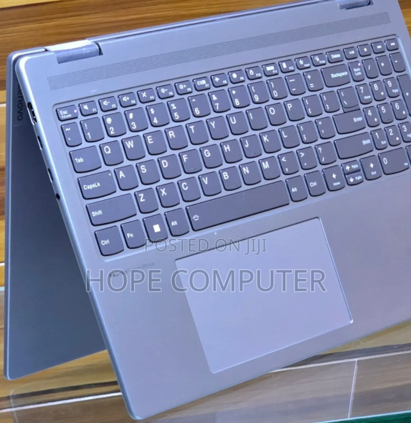 New Laptop Lenovo Yoga 7i 16GB Intel Core I7 SSD 512GB