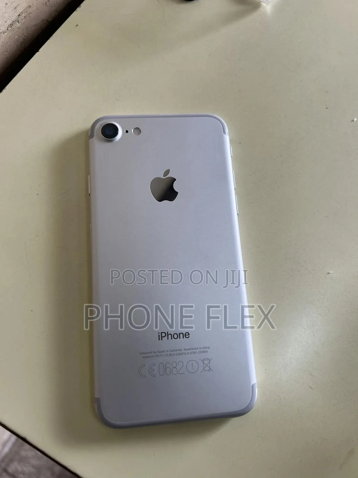 Apple iPhone 7 32 GB White