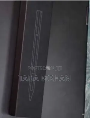 New Laptop HP Spectra 13 16GB Intel Core I7 SSD 1T