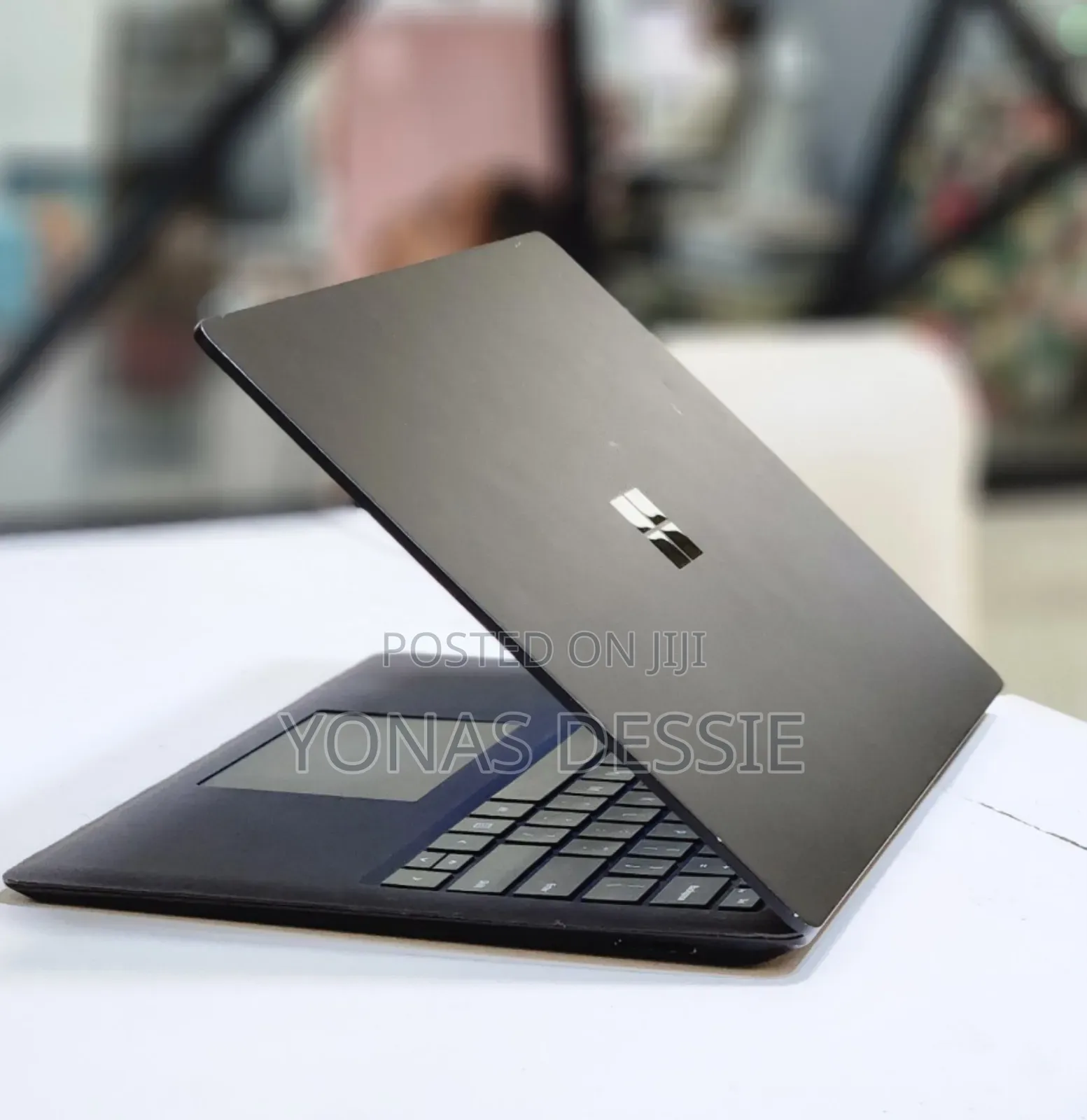 New Laptop Microsoft Surface 16GB Intel Core i7 SSD 512GB