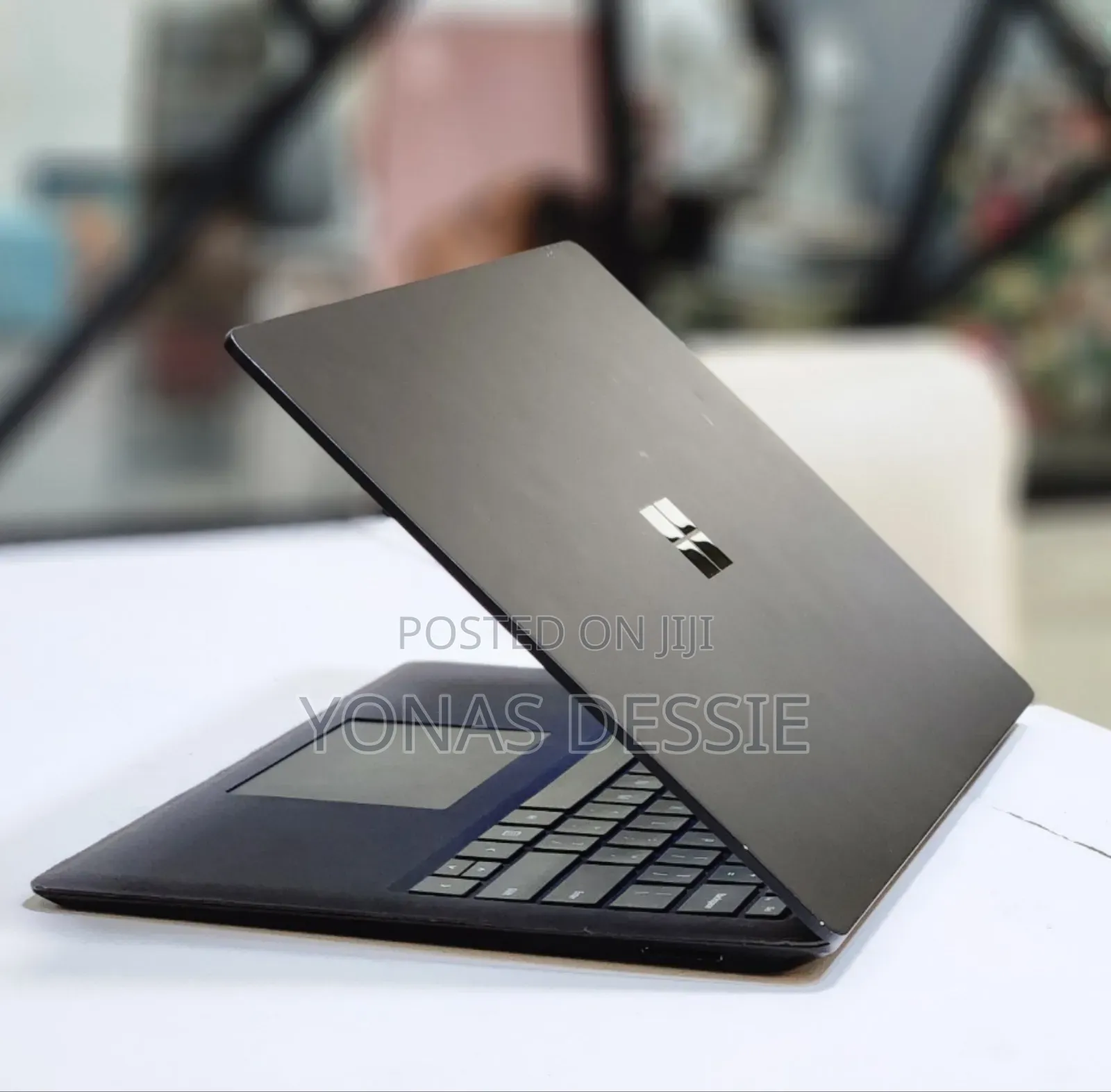 New Laptop Microsoft Surface 16GB Intel Core i7 SSD 512GB