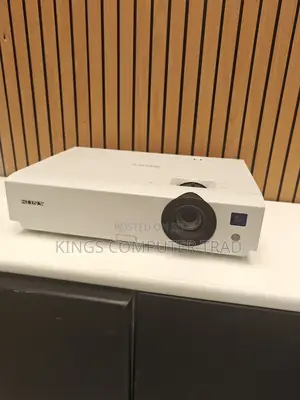 Photo - Sony Projector Dx100