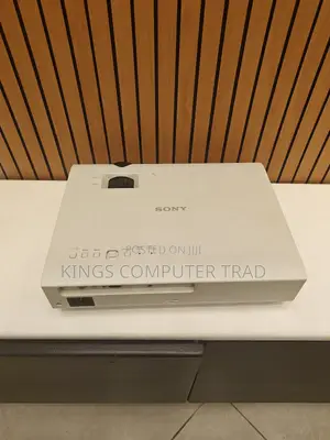 Sony Projector Dx100