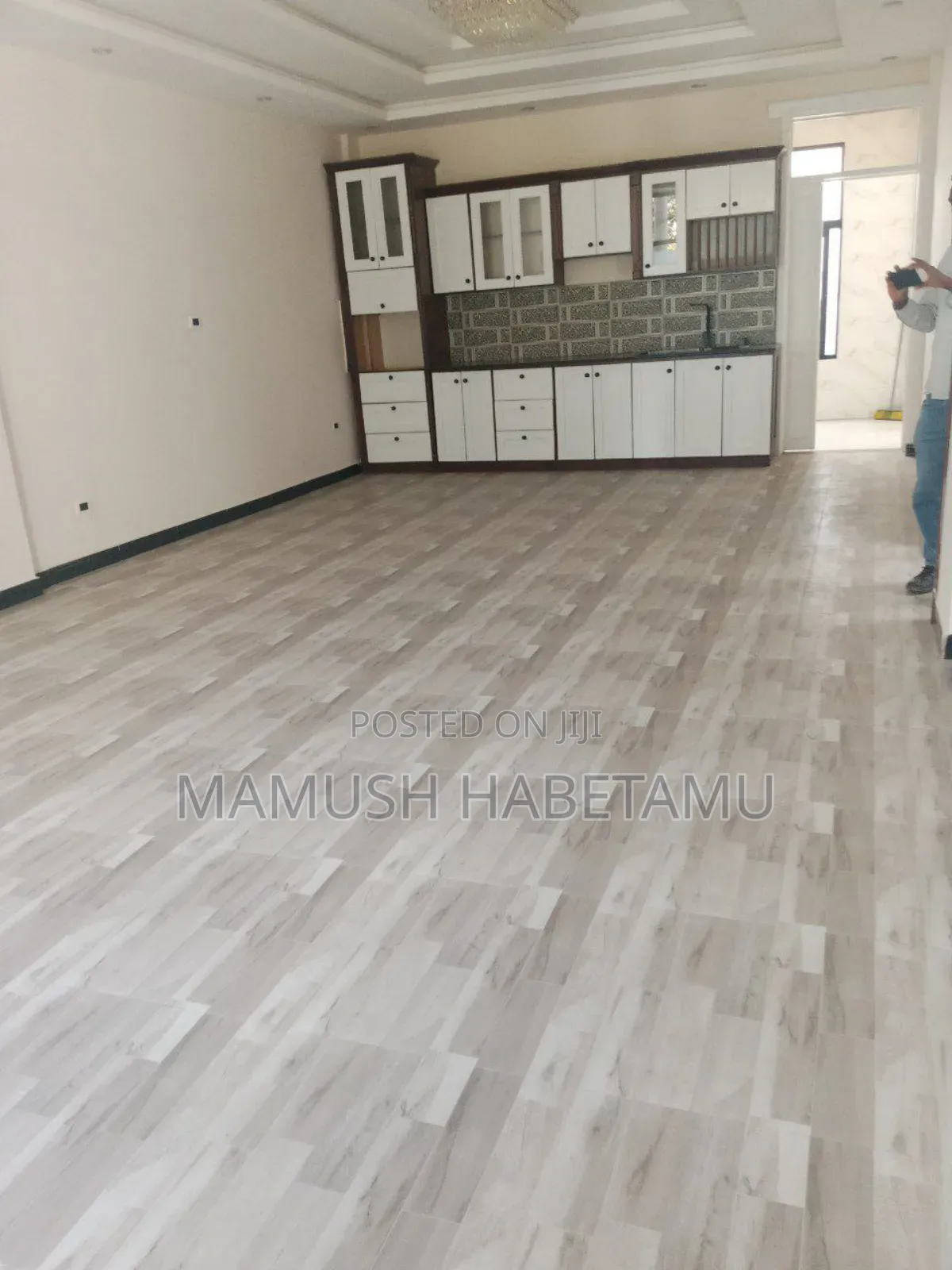 Furnished 9bdrm House in አዲስ አበባ, Nifas Silk-Lafto for sale