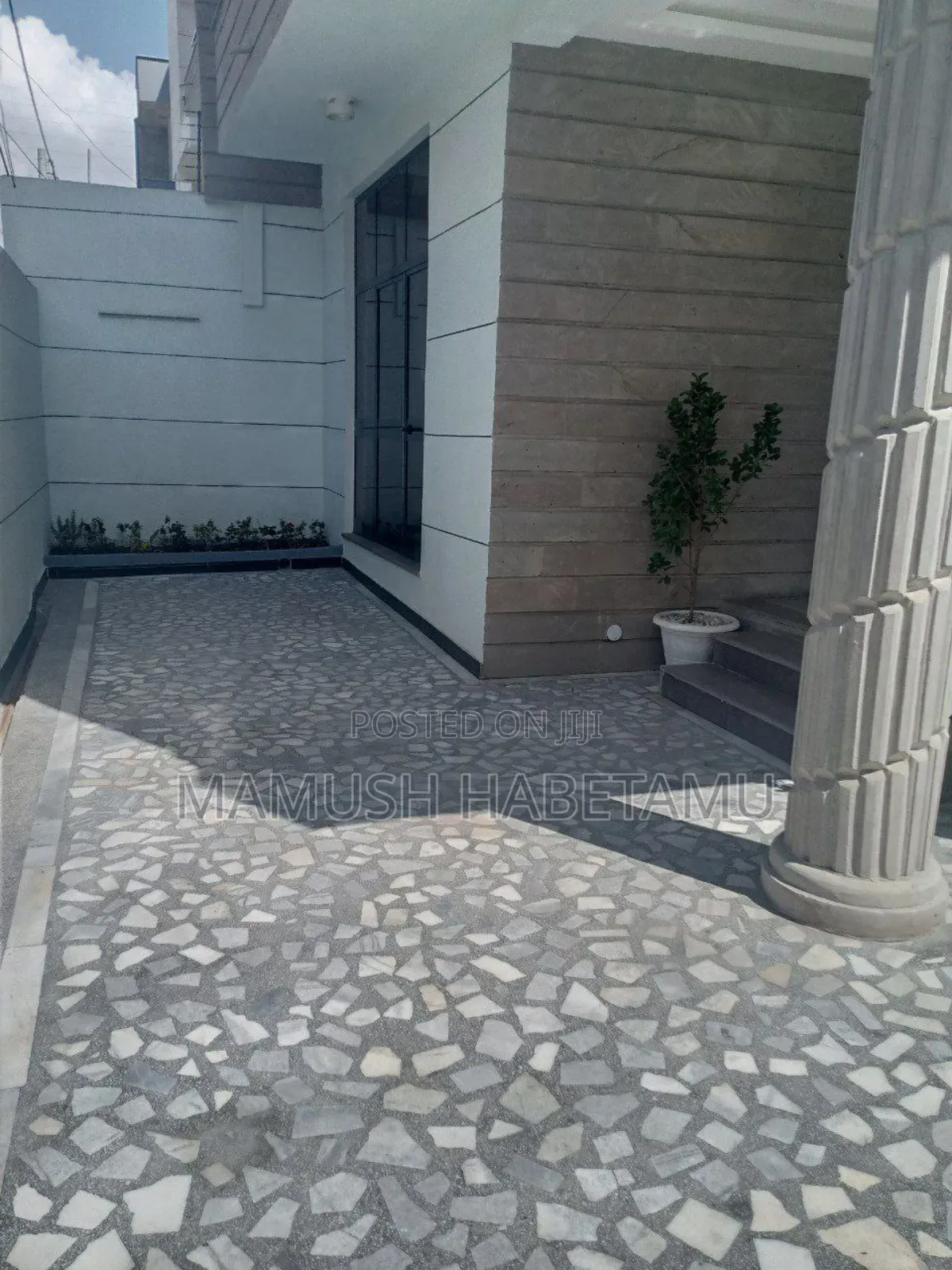 Furnished 9bdrm House in አዲስ አበባ, Nifas Silk-Lafto for sale