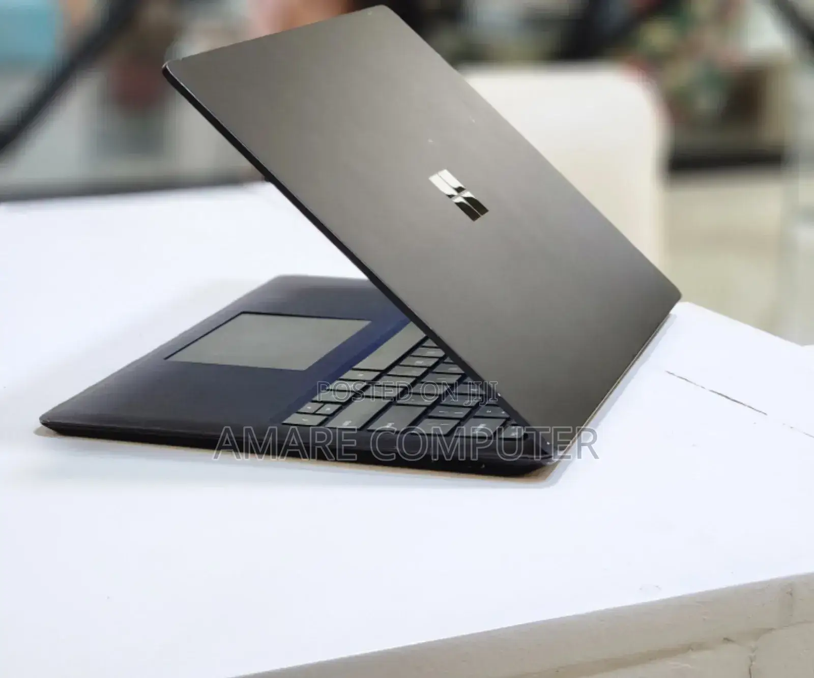 New Laptop Microsoft Surface 16GB Intel Core I7 SSD 512GB