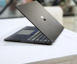 New Laptop Microsoft Surface 16GB Intel Core I7 SSD 512GB