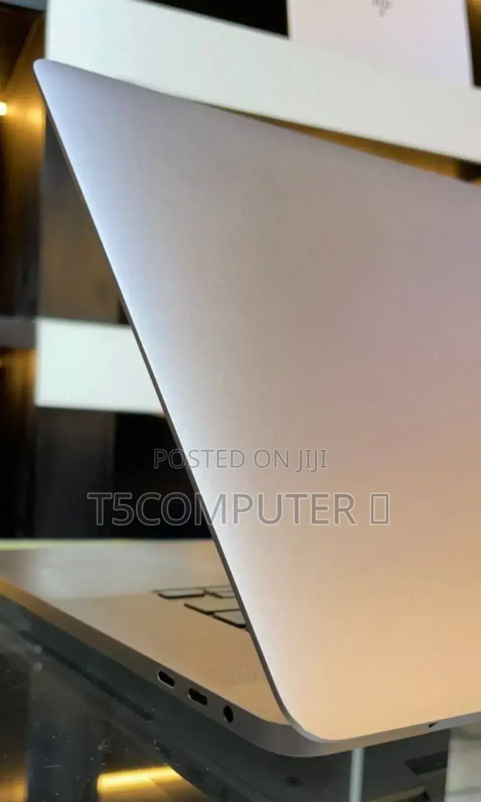 New Laptop Apple MacBook Pro 2019 32GB Intel Core I9 SSD 512GB