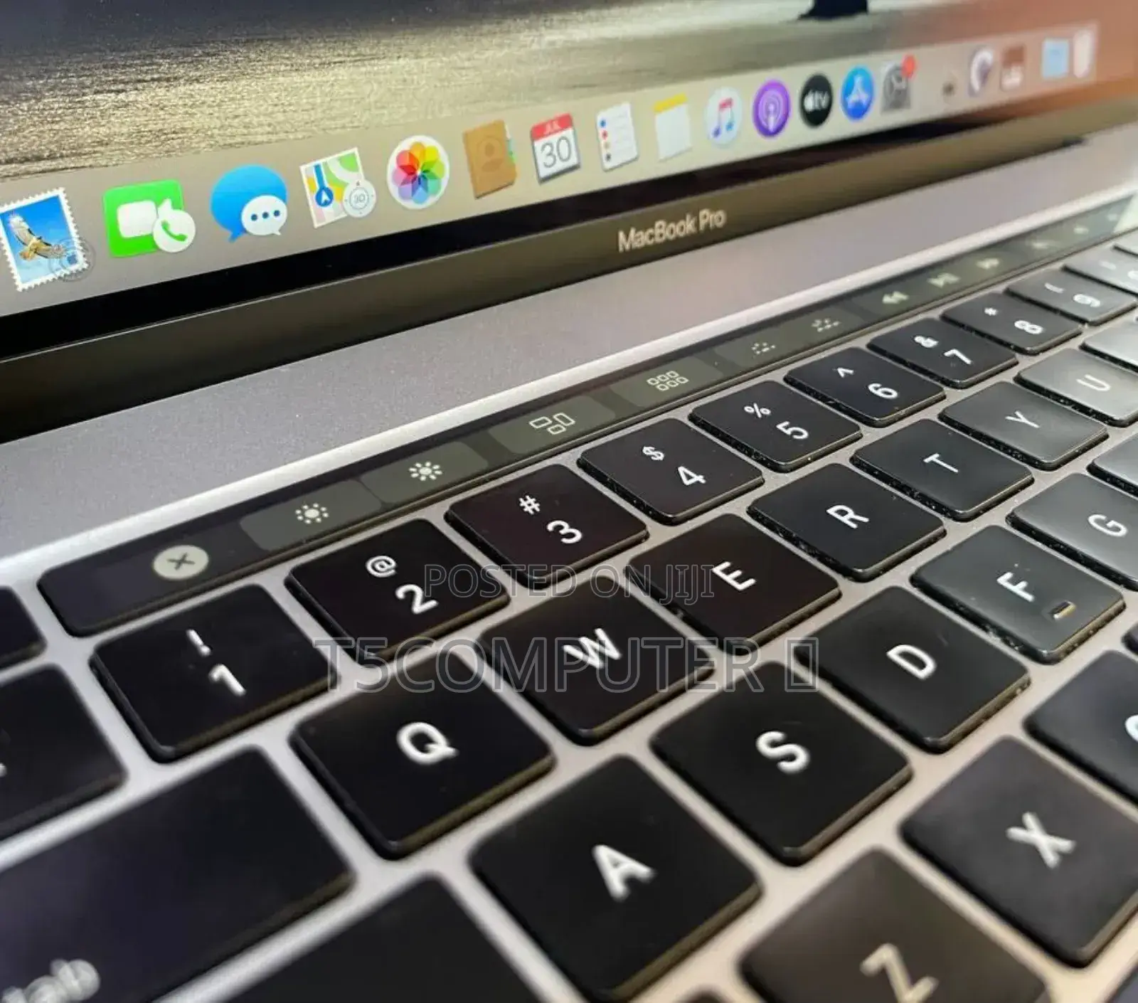 New Laptop Apple MacBook Pro 2019 32GB Intel Core I9 SSD 512GB
