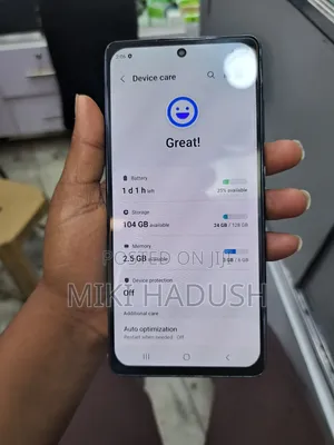 New Samsung Galaxy S20 128 GB Black