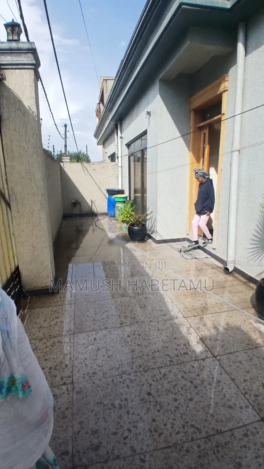 Furnished 5bdrm Villa in አዲስ አበባ, Nifas Silk-Lafto for sale