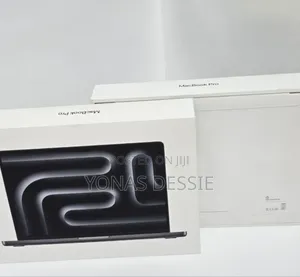 New Laptop Apple MacBook Pro 2024 M4 14-inch 18GB SSD 1T