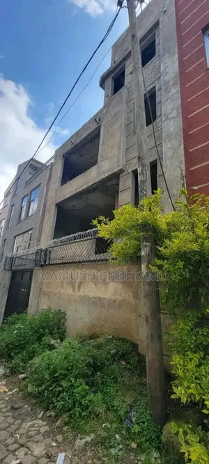 6bdrm House in አዲስ አበባ, Nifas Silk-Lafto for sale