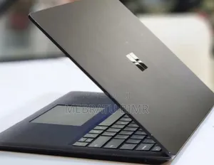 New Laptop Microsoft Surface 16GB Intel Core I7 SSD 512GB