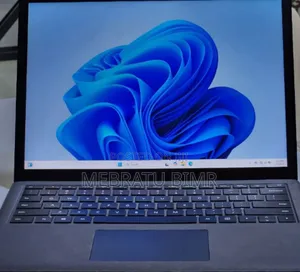 New Laptop Microsoft Surface 16GB Intel Core I7 SSD 512GB