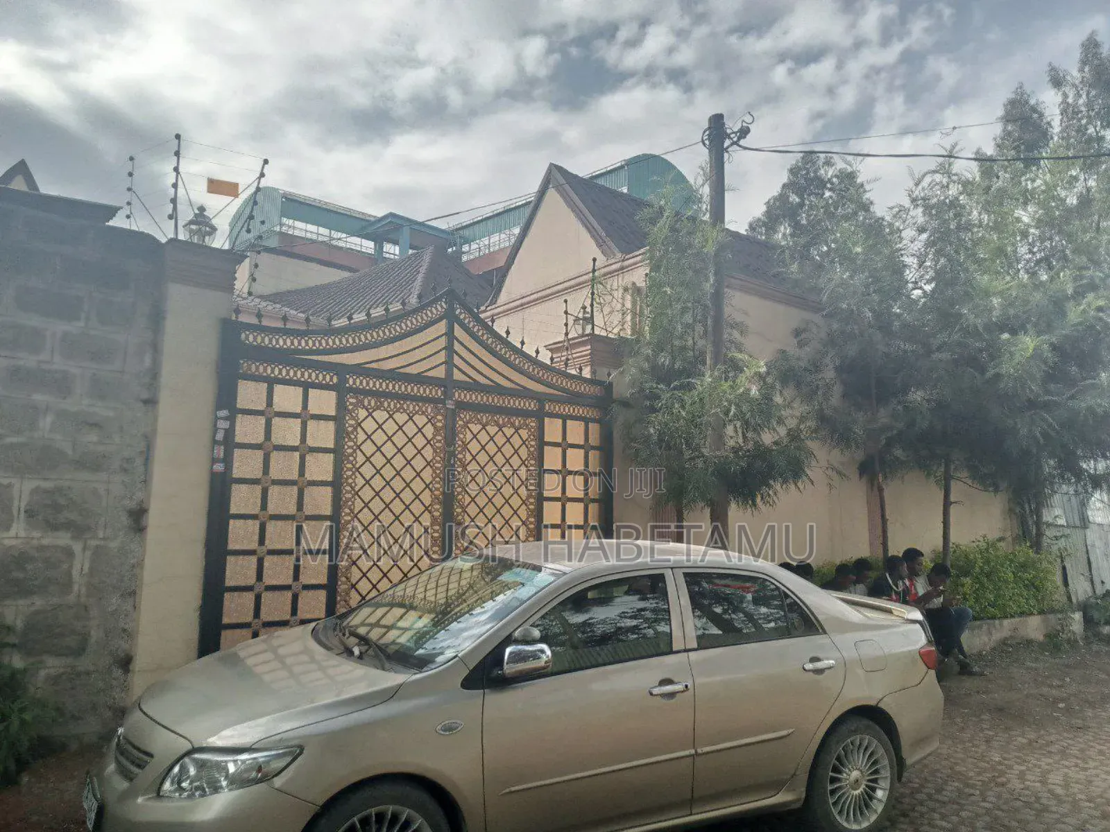 Furnished 5bdrm Villa in አዲስ አበባ, Nifas Silk-Lafto for sale